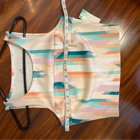 Decree Pink and Green Sleeveless Crop Tank Top Medium NWT - Picture 8 of 9